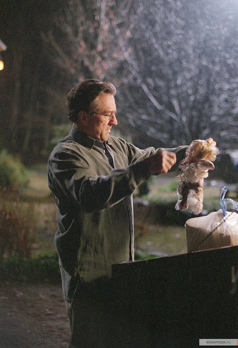 В главных ролях: Роберт де Ниро, Дакота Фэннинг, Фамке Янссен, Элизабет Шу.