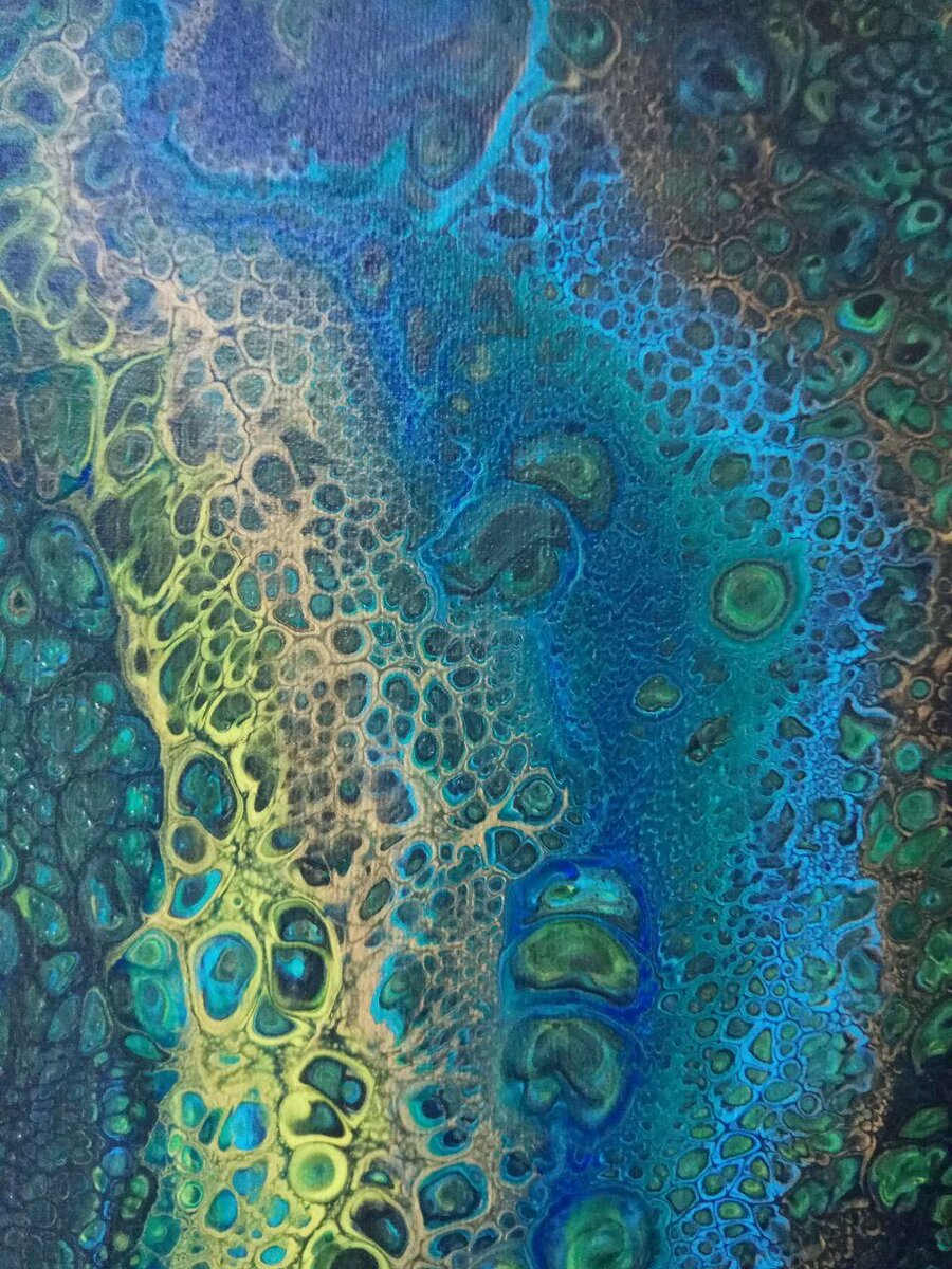 картина жидким акрилом