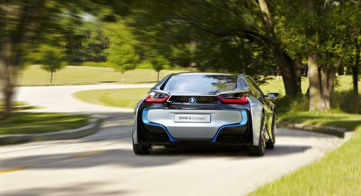 Когда сел в BMW i8, увидел это точто паразит всех!!