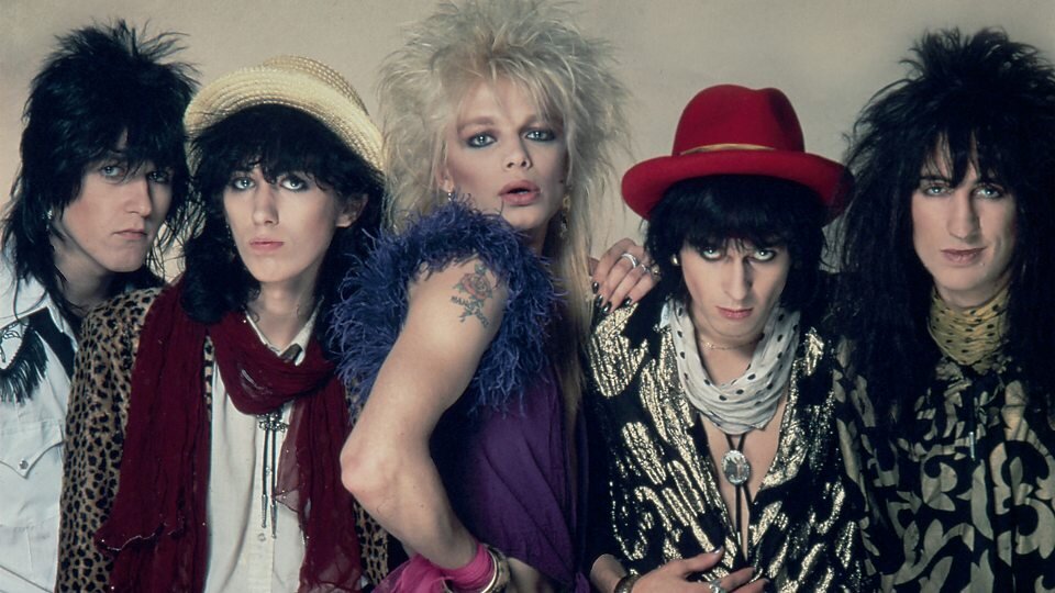Hanoi Rocks и Раззл (крайний справа). Источник фото: yandex.ru