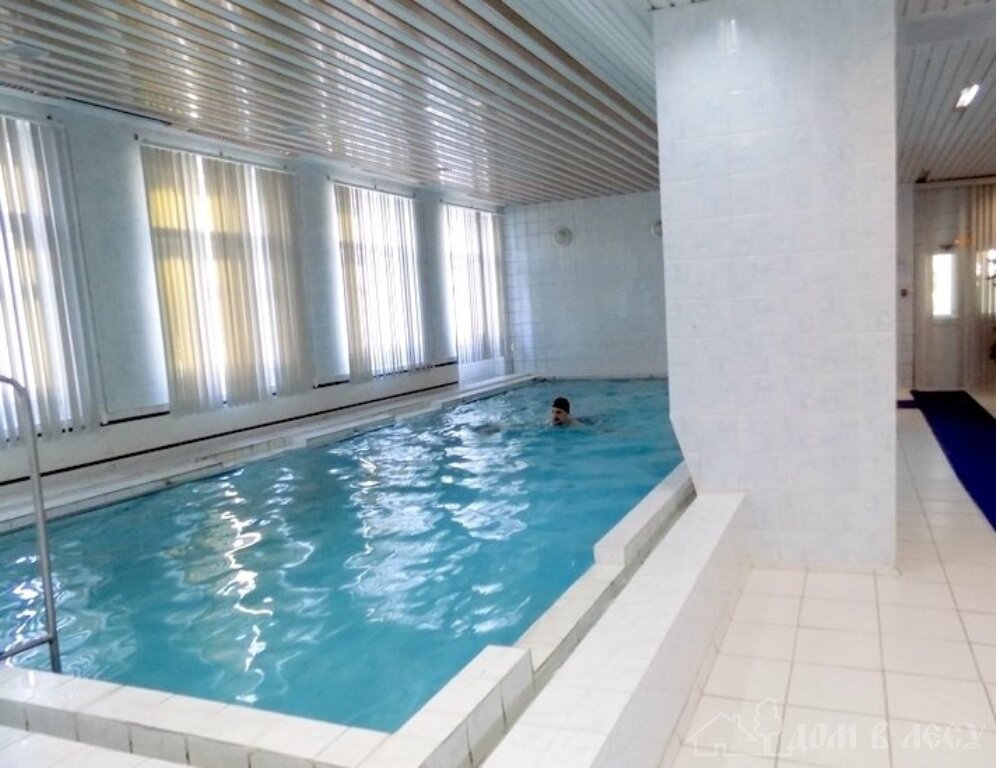 Мелитополь бассейн. Изумруд кисегач корпус 4. Sanatoriy kurort reklamasi. Санаторий кисегач бассейн. Квартира кисегач интерьер.