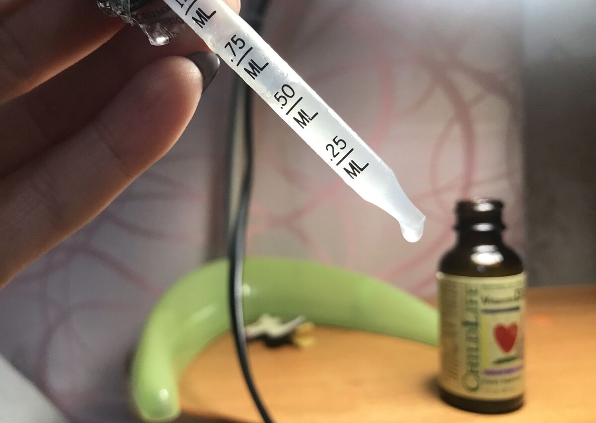 В пипетке видно что даже масса неоднородная