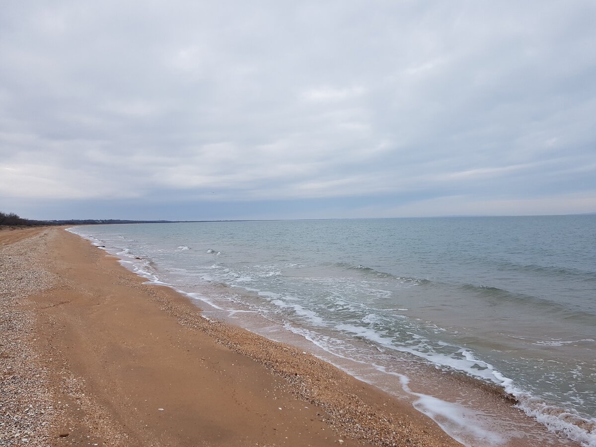 Село в Крыму, до моря 15 км. До крупного города - 20 км. Жилой дом с газом  можно купить за 1 млн. руб. | Добрый Крым. | Дзен