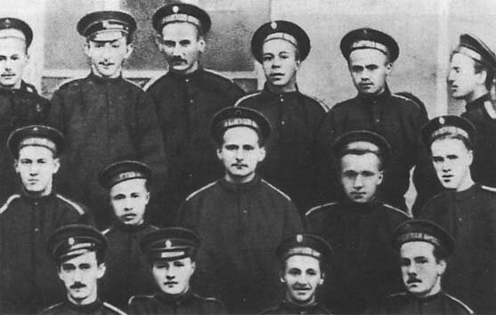 Среди кадет Императорского Морского корпуса