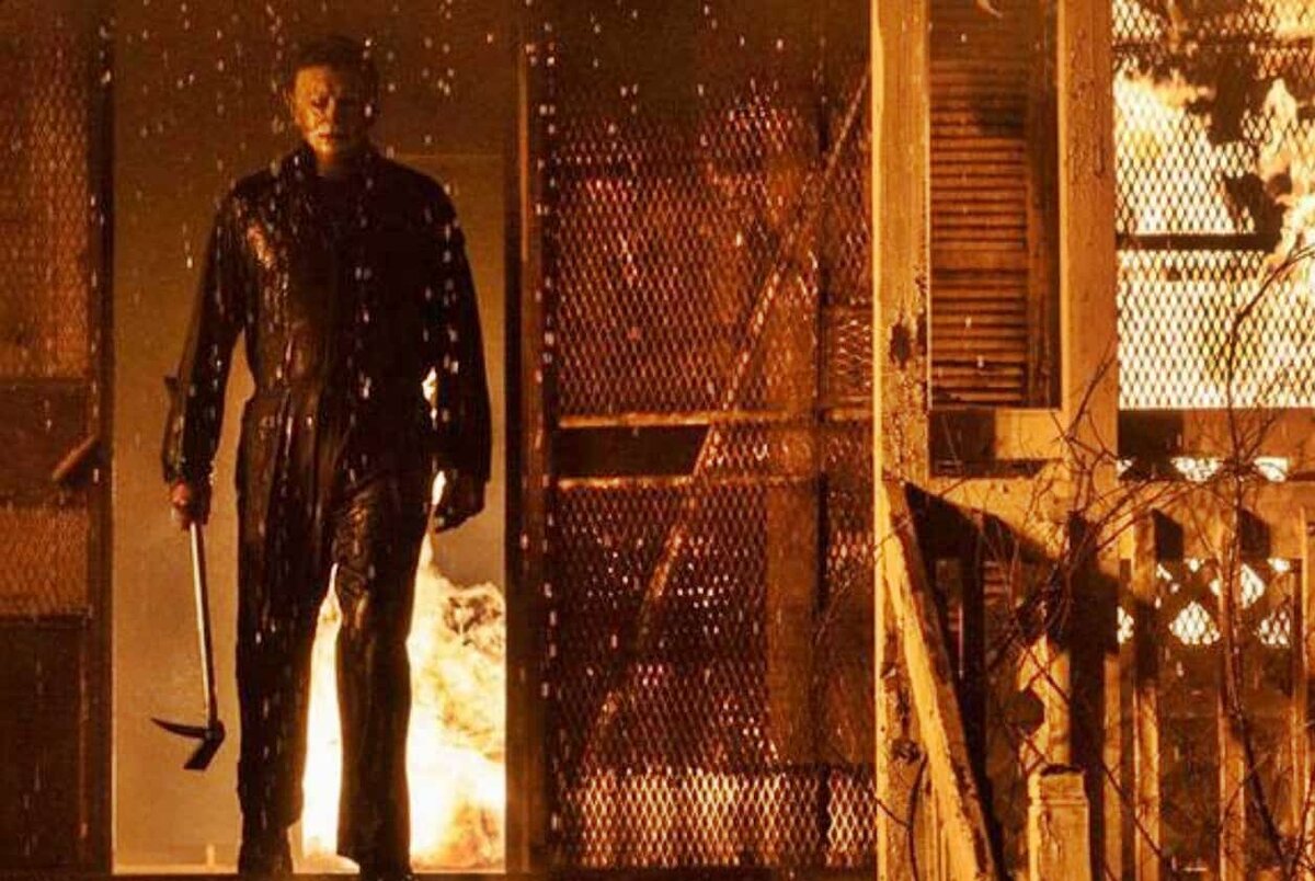 shot from "Halloween Kills"/2021/David Gordon Green/Blumhouse Productions, Home Again Productions, Miramax/Источник - screengeek.com