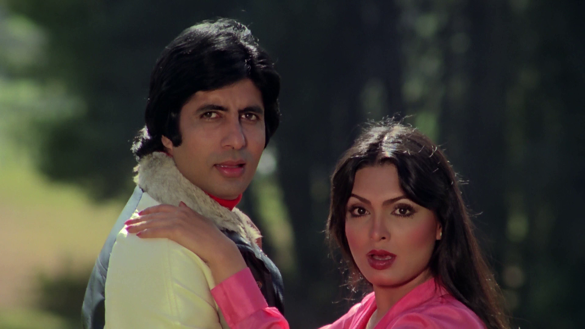 Источник: imagetot.com Амитабх и Парвин Баби