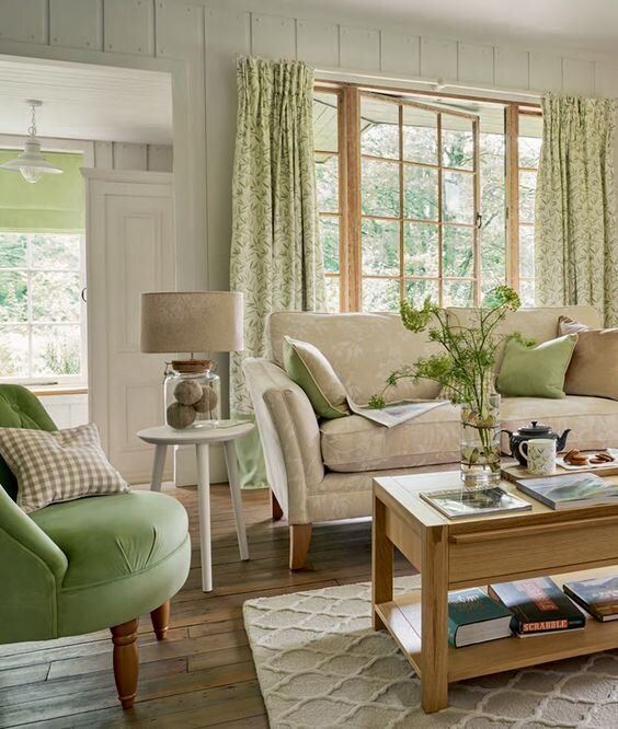 https://www.pufikhomes.com/ru/2016/04/timeless-country-novyiy-interer-ot-laura-ashley/