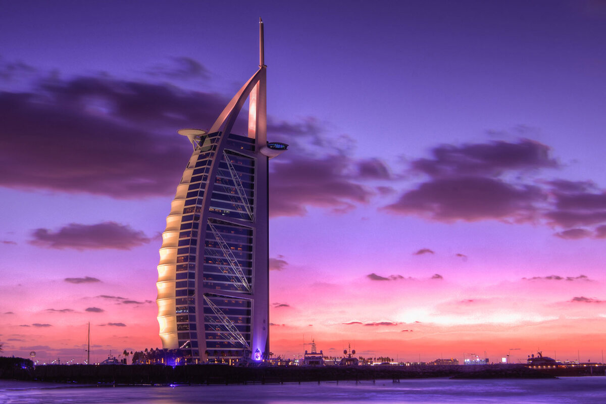 28 Этажный небоскрёб Burj al arab