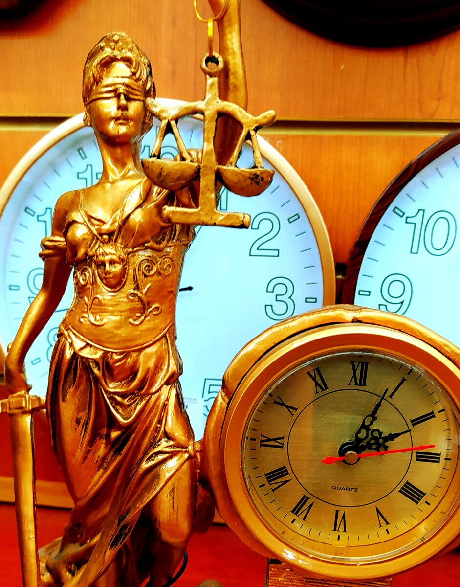 В первый брак люди обычно вступают "вслепую"