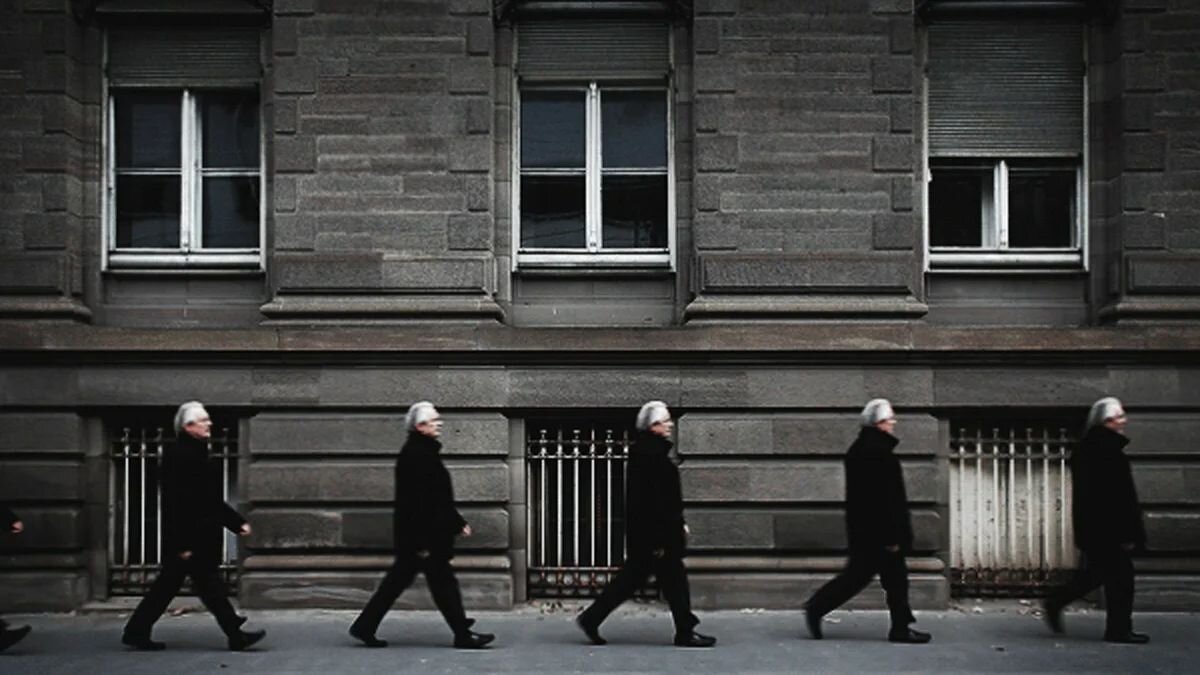 Фото: https://st1.rosphoto.com/portfolio/julien_douvier-4232