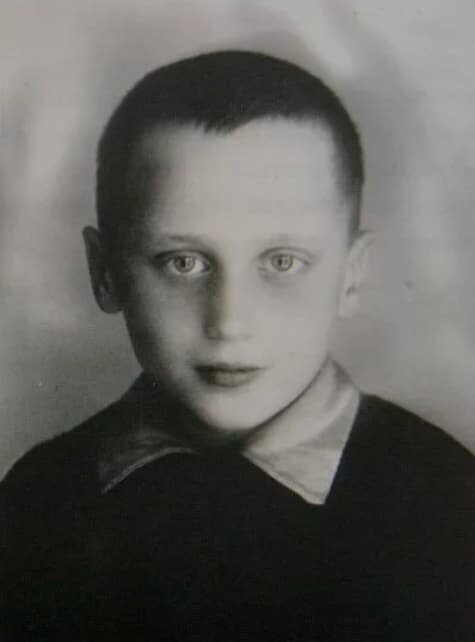 Владимир Мулявин в детстве