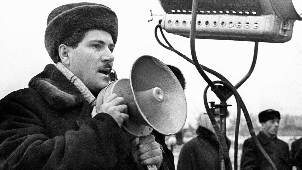 Г. Н. Чухрай на съемках фильма