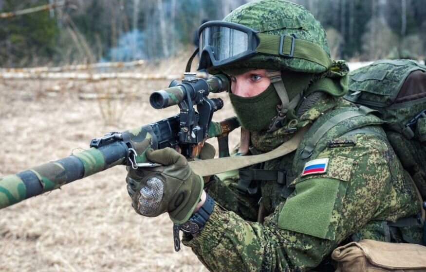    В Брянске начали искать снайперов и разведчиков за 24 тысячи рублей в месяц