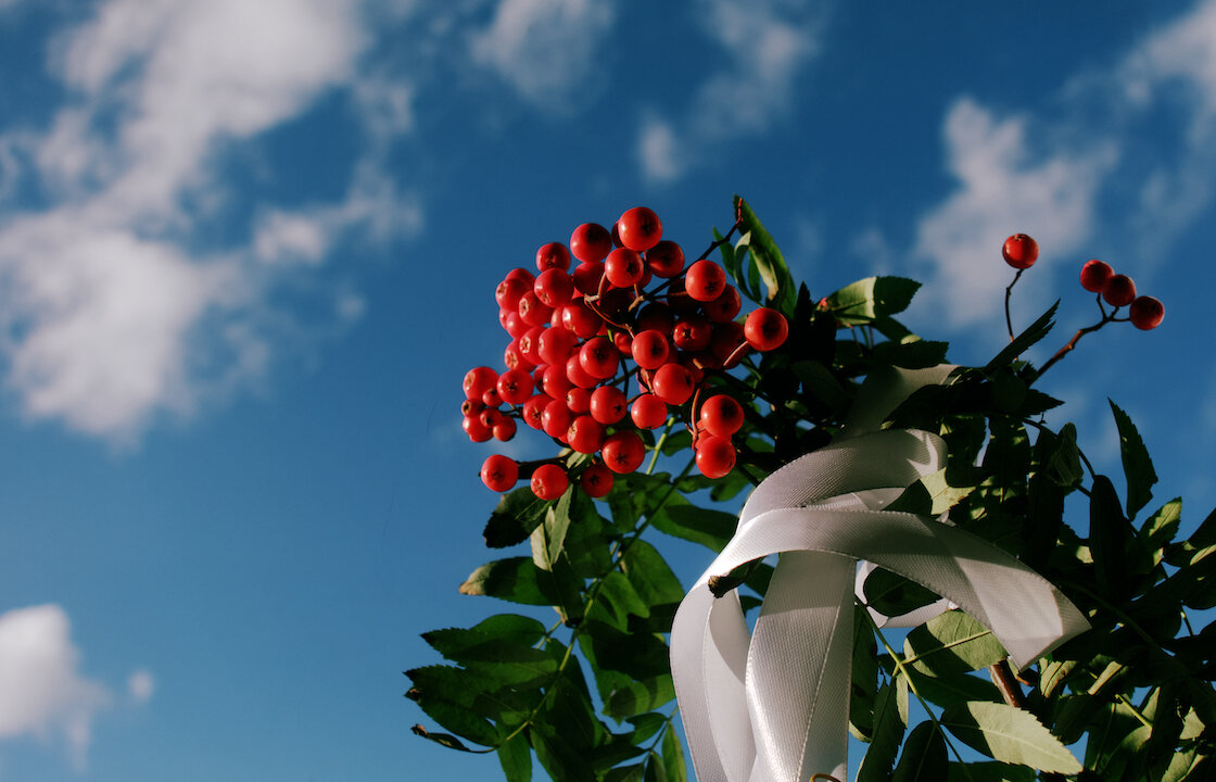 Осеннее равноденствие. Обряд с рябиной