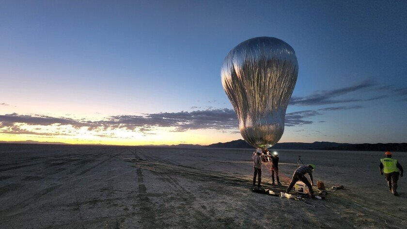    Подготовка Venus Aerial к полету. Фото: NASA