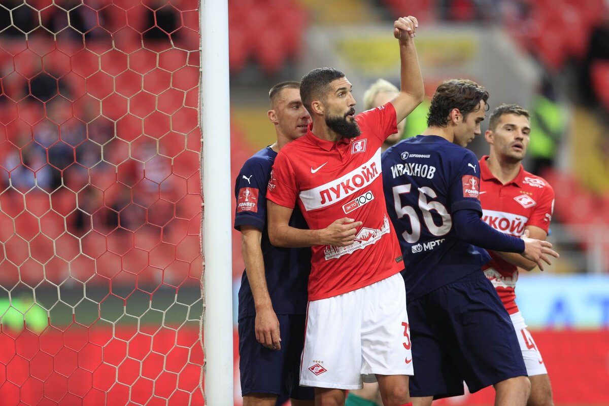 Миха Мевля.