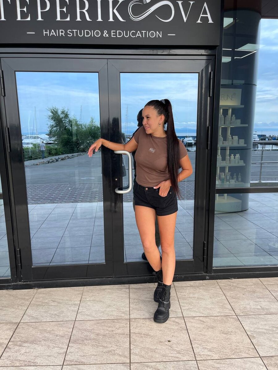 На фото автор канала