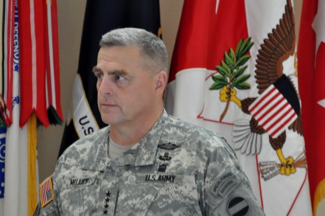    Марк Милли (cc) U.S. Army Forces Command