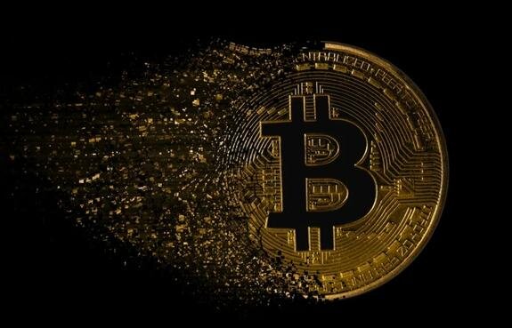    Экономист Кобяк: «Криптовалюта снова вырастет в цене»