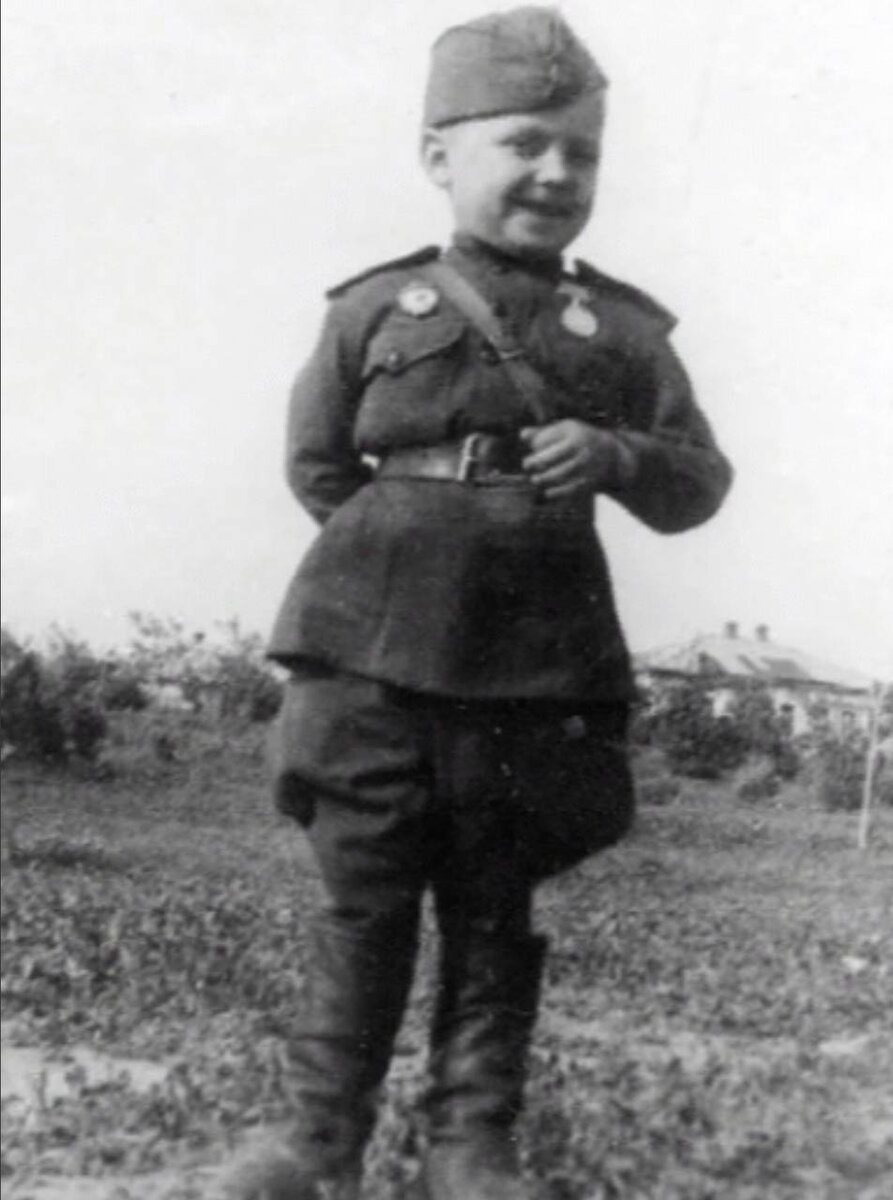 Серёжа Алёшков