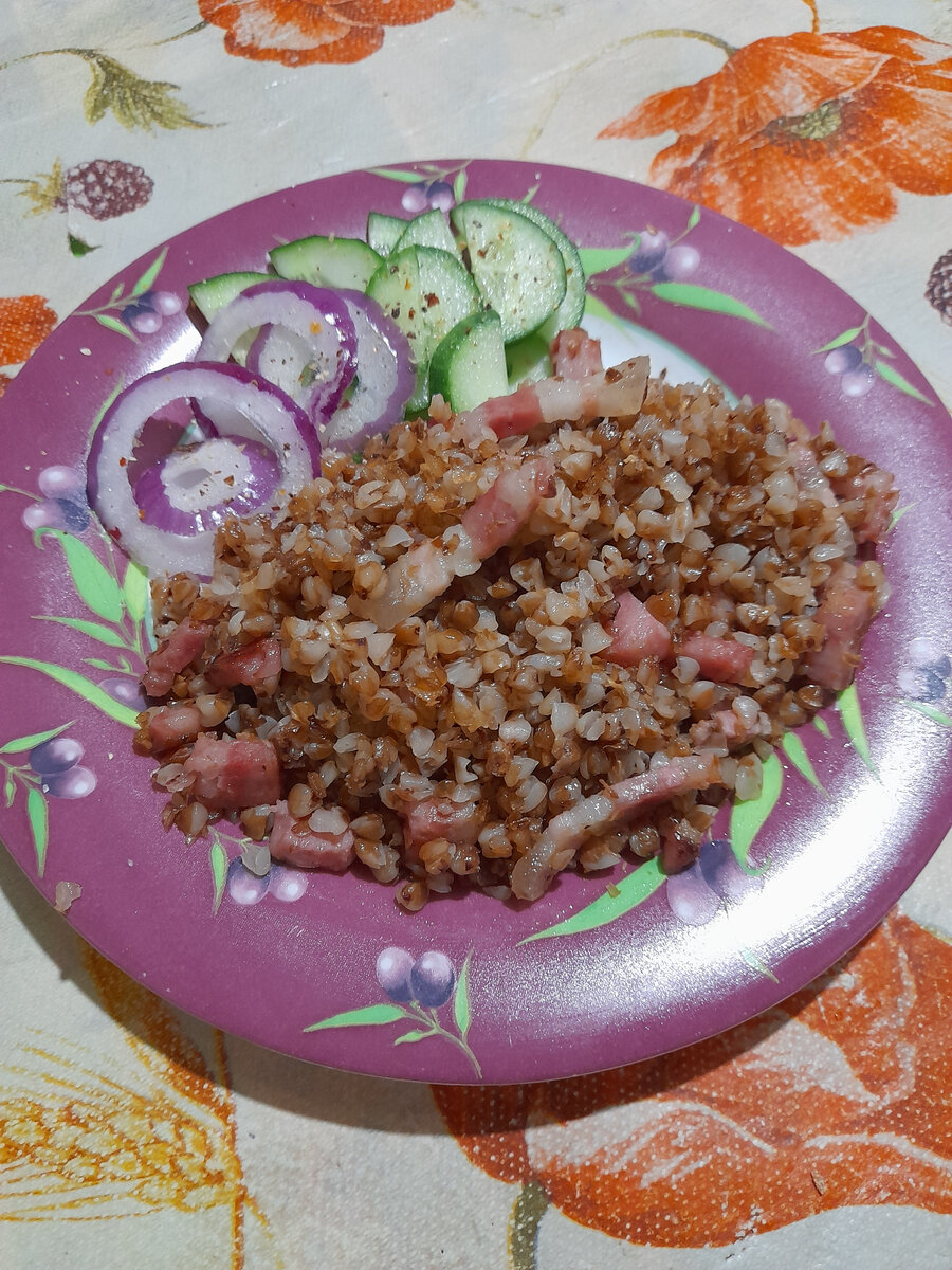 Гречневая каша с беконом