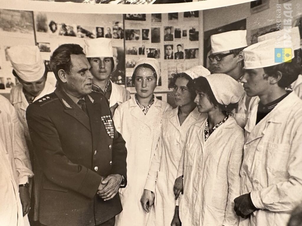     Волжские студенты помогли встретиться членам экипажа канонерской лодки «Усыскин» впервые после войны
