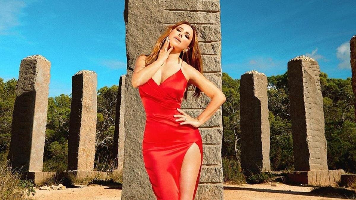    Ани Лорак:instagram.com/anilorak