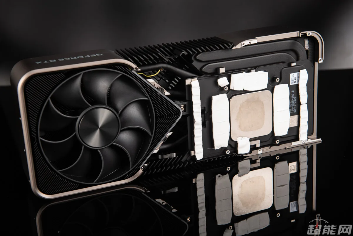 Asus geforce gtx 1050 ti. Rtx 3090 super. Видеокарта 2070 super kfa2. Leadtek winfast видеокарта. Nvidia geforce 2080 super.