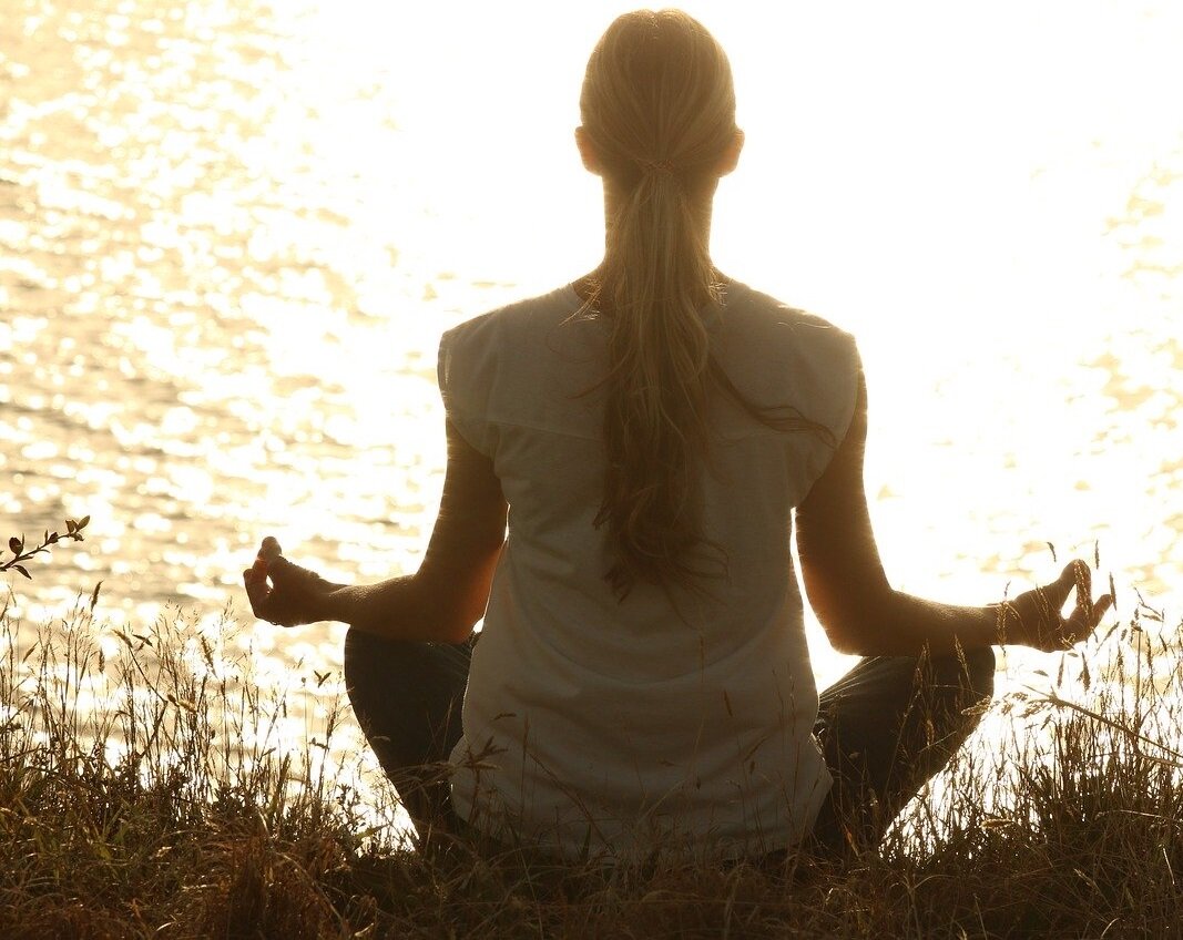 Примерно, вот так.  Авторское изображение взято с сайта https://pixabay.com/