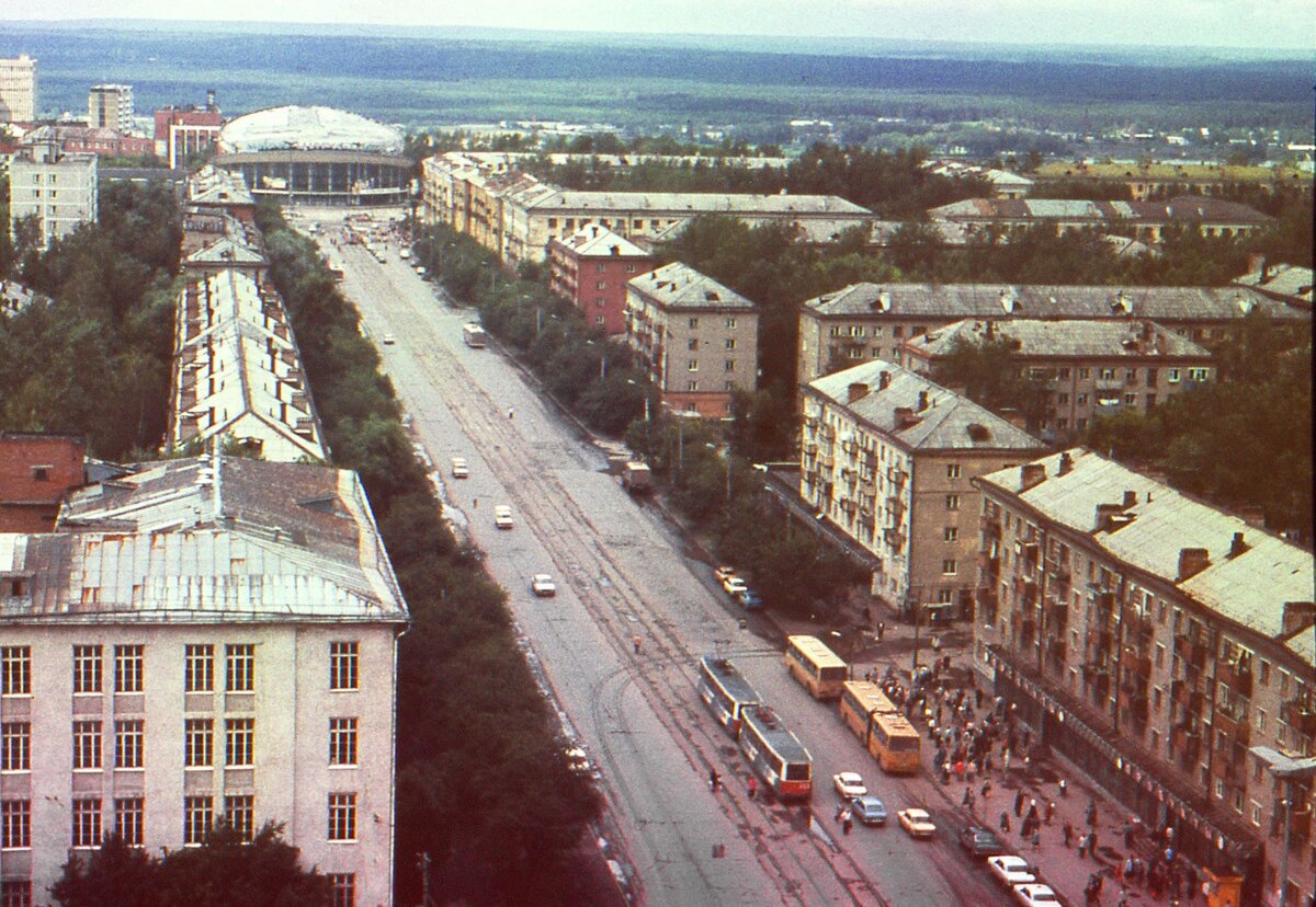 Время в перми. Советская Пермь. Пермь 80-е годы. Пермь 1990. Пермь СССР.