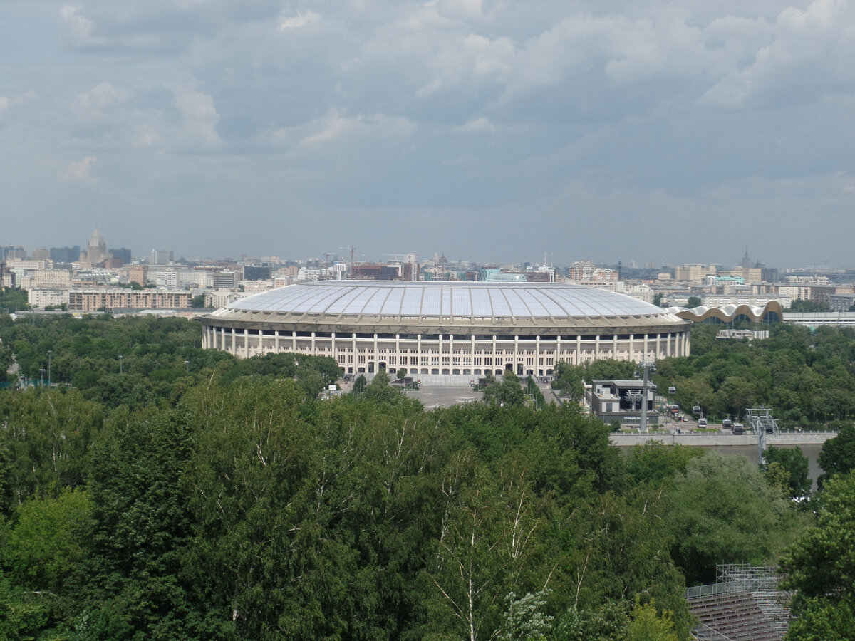 Panorama: Vorobyovy Gory, park, Russia, Moscow, Vorobyovy Gory Nature Reserve - 