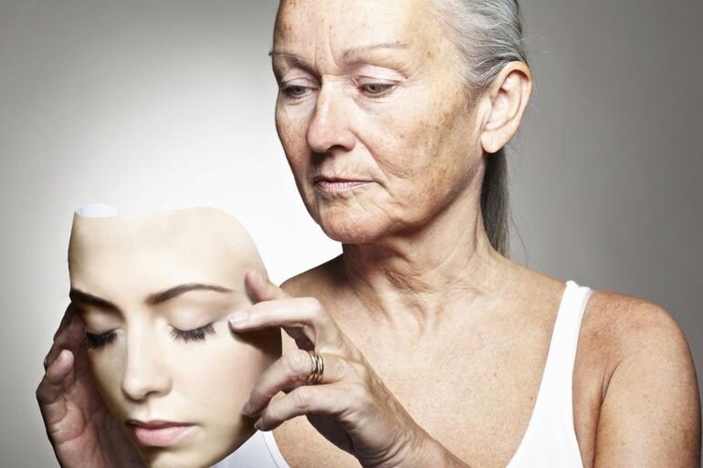 Иногда за вполне молодым и энергичным телом кроется уставшая, стареющая душа