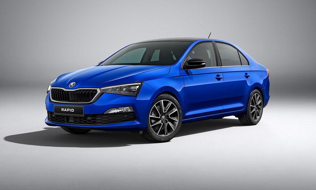 Обновленный Skoda Rapid. Модель построена на компактной платформе VW Polo образца 2009 года. 