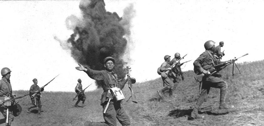 Фотография сделанная советскими корреспондентами в ходе ВОВ.