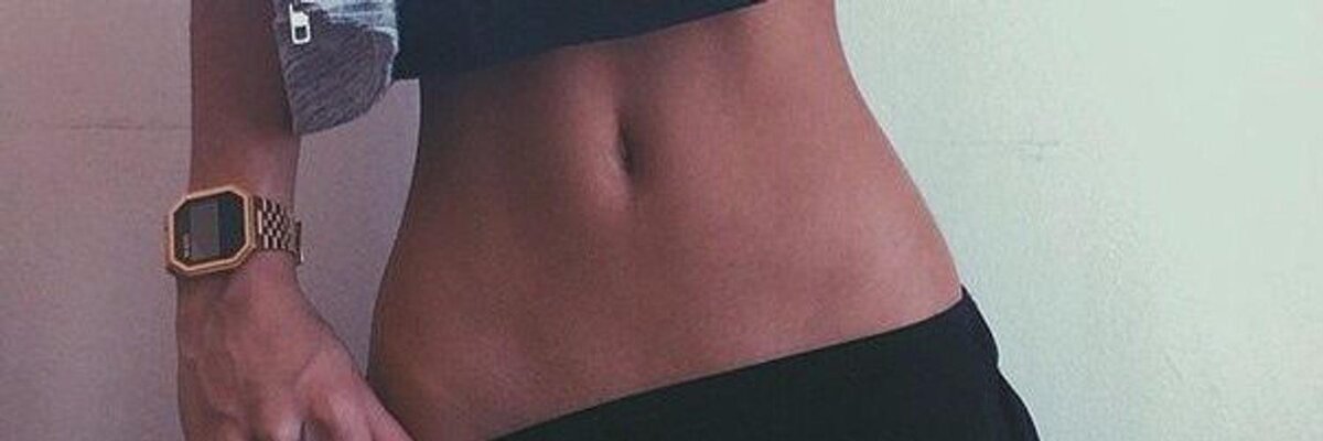 Изящная талия — это не дар природы, а постоянная работа над собой! | Фото: twitter.com