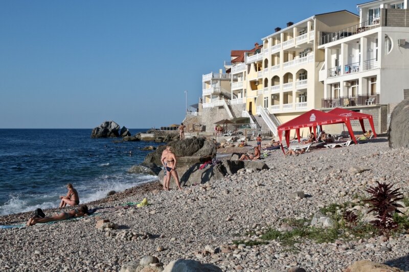 Отдыха форосе на берегу моря. Крым ласпи бухта мечты. Форос крым гостиница розмарин. Санаторий "форос"ялта, крым. Ливадия крым набережная.