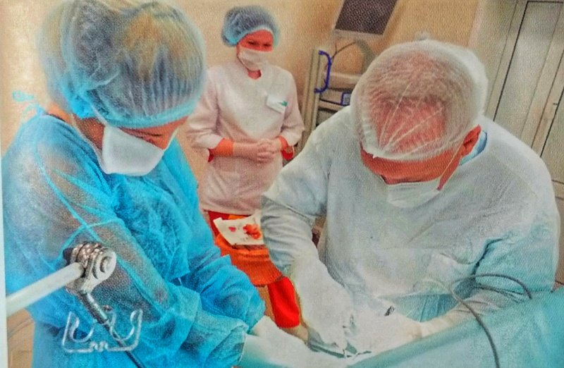 После удаления щитовидной железы всем  пациентам назначают тироксин