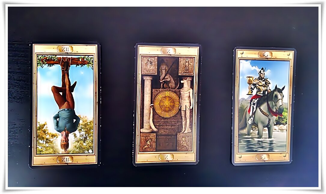 1 - Повешенный, 2 - Колесо  фортуны, 3 - рыцарь кубков