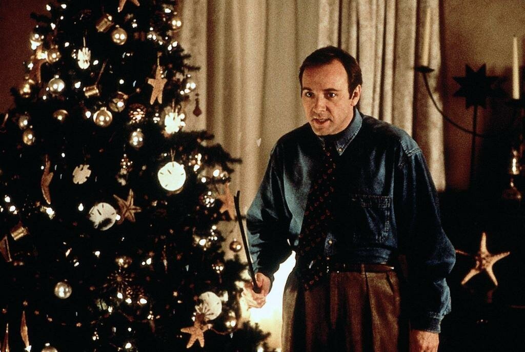 Кадр из фильма "Осторожно, заложник!". Источник: imdb.com  