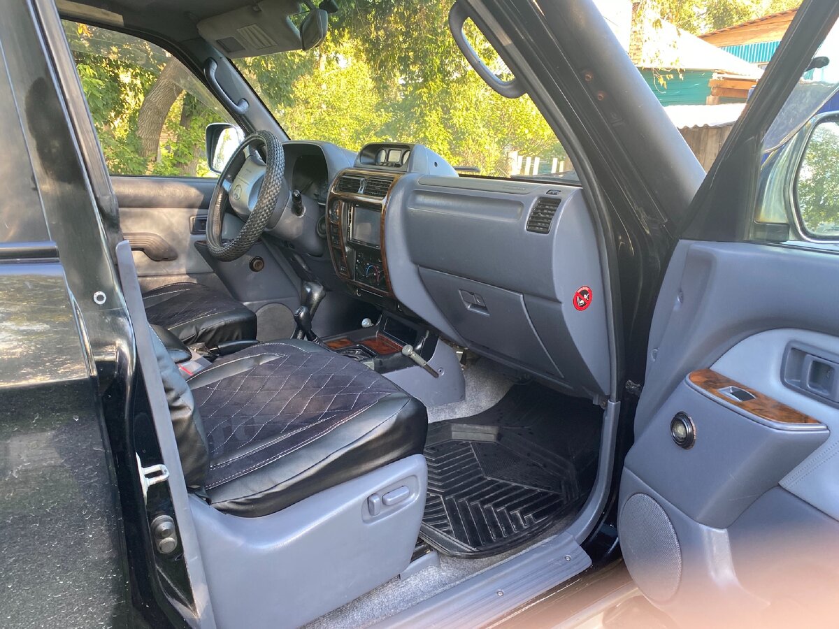 Салон родом из 90-х