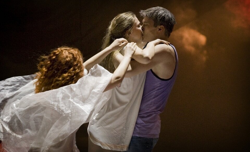 Она, Лутучкин и сильная любовь