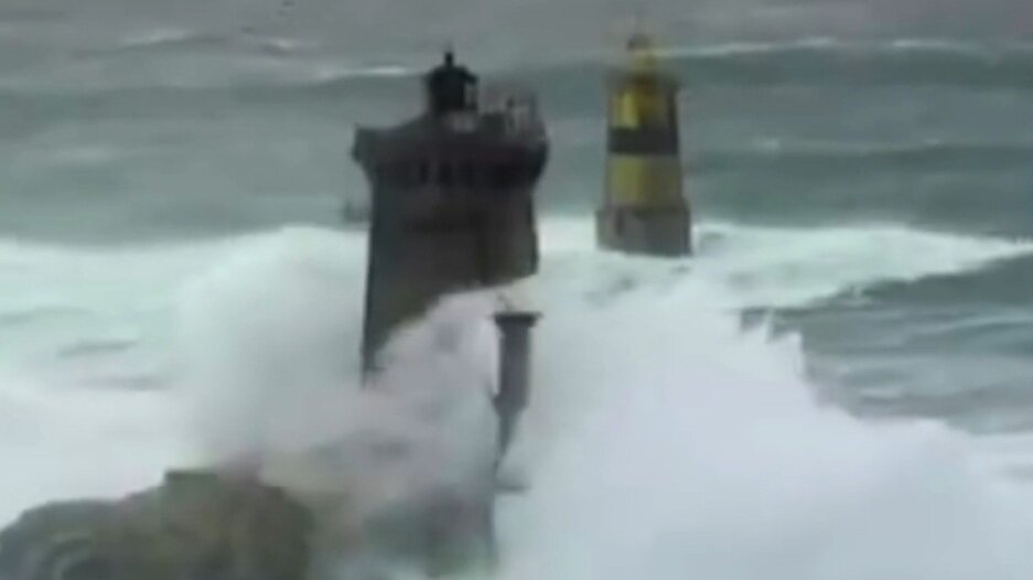 the Tévennec lighthouse