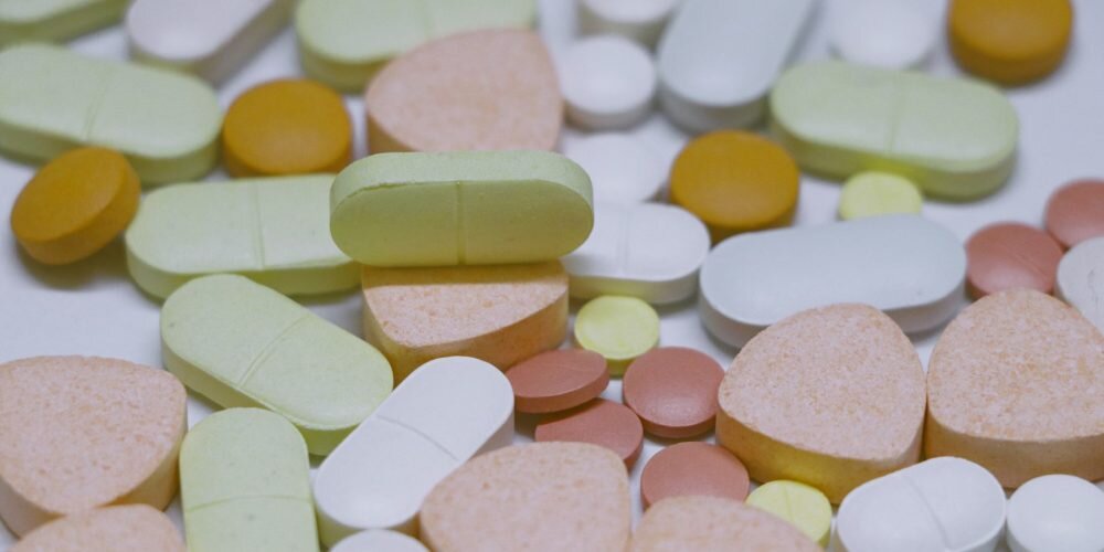 Среди десяти исключаемых из ГРЛС препаратов, шесть производятся на заводе компании ВЕРОФАРМ в городе Белгороде