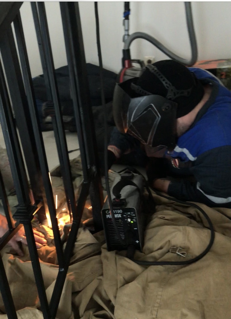 Личное фото