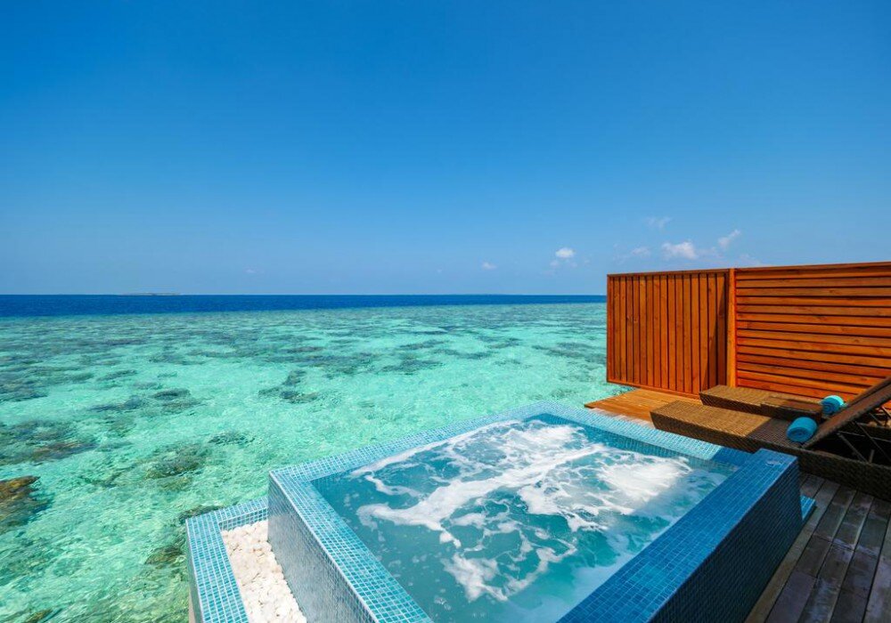 The standard maldives. Мальдивы отель Carpe Diem Beach Resort Spa. The Standard Huruvalhi Maldives 5. The Standard Huruvalhi 5*. Carpe Diem Beach Бодрум.