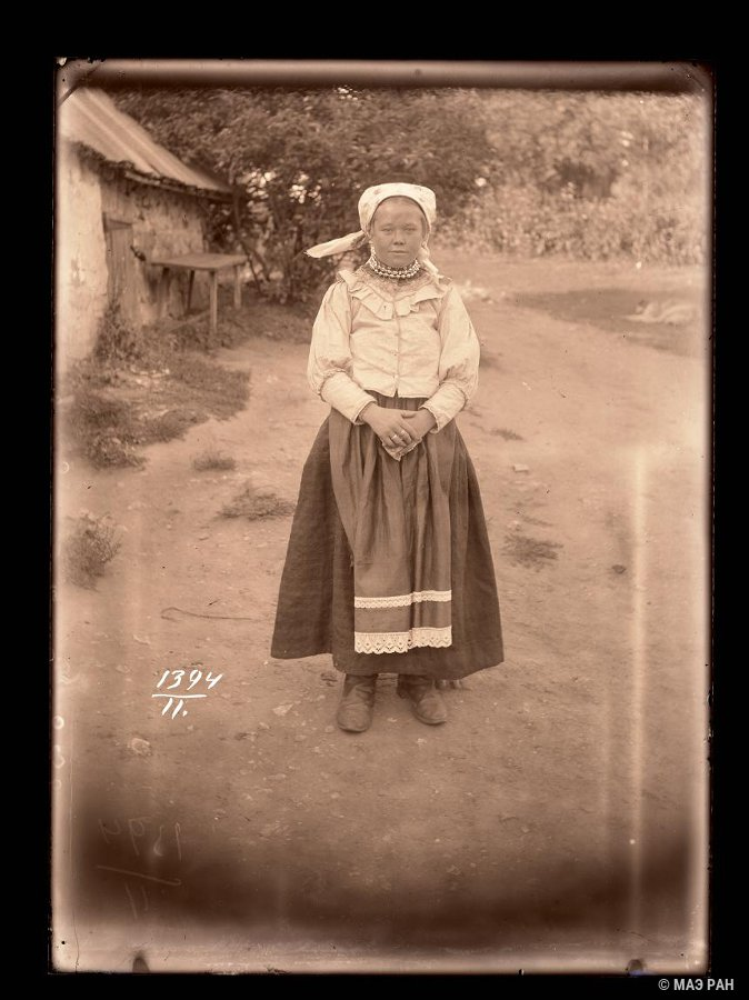Портрет замужней женщины. Рязанская губ., Данковский уезд. 1909 г.