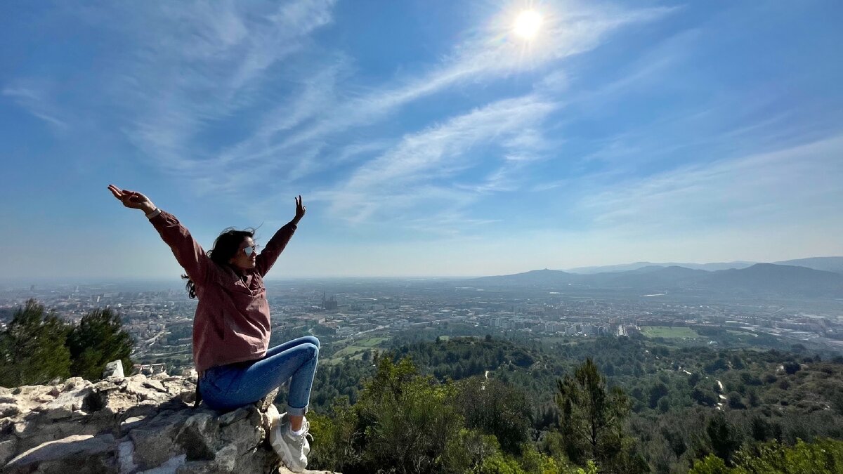 Жить счастливо всегда - девиз испанцев.