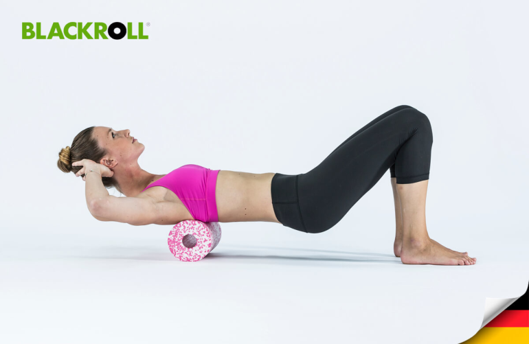 Blackroll упражнения. Self Myofascial release. Ролл для пилатеса чем заменить.