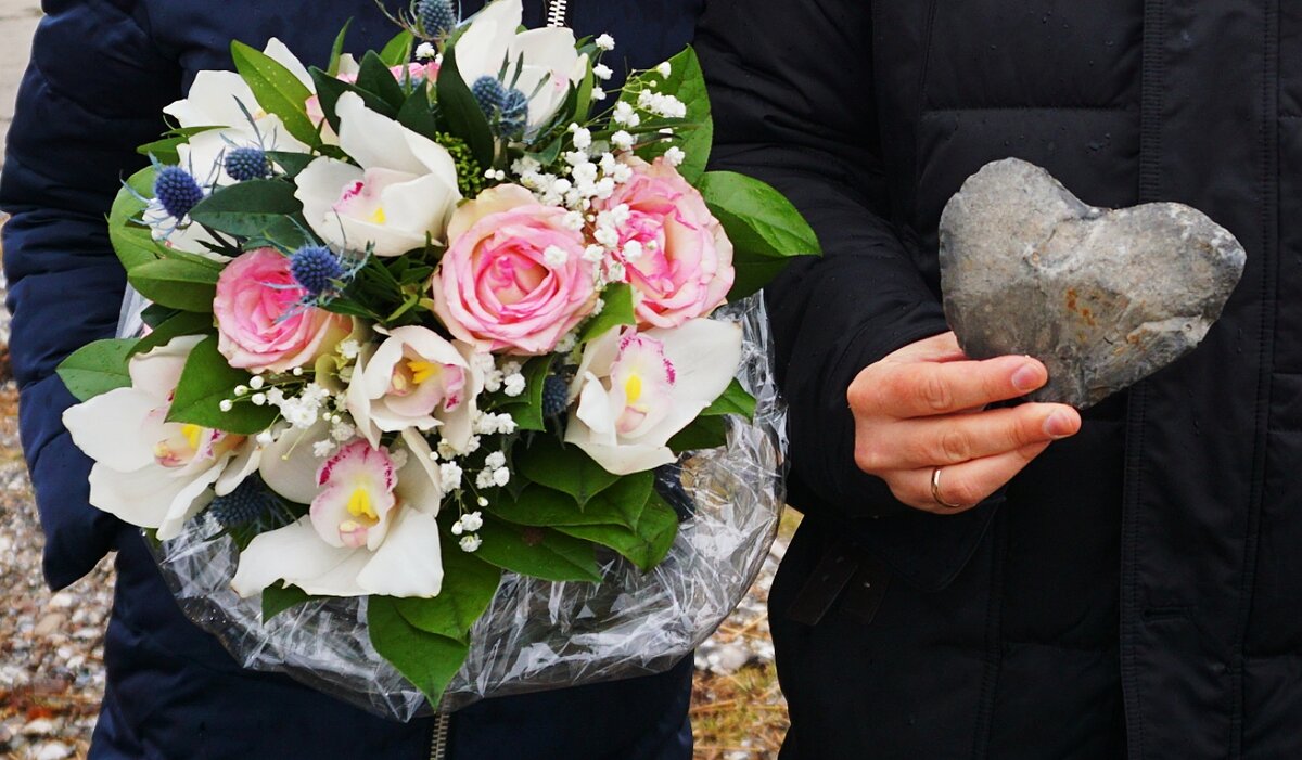 Даже камни здесь в форме сердца