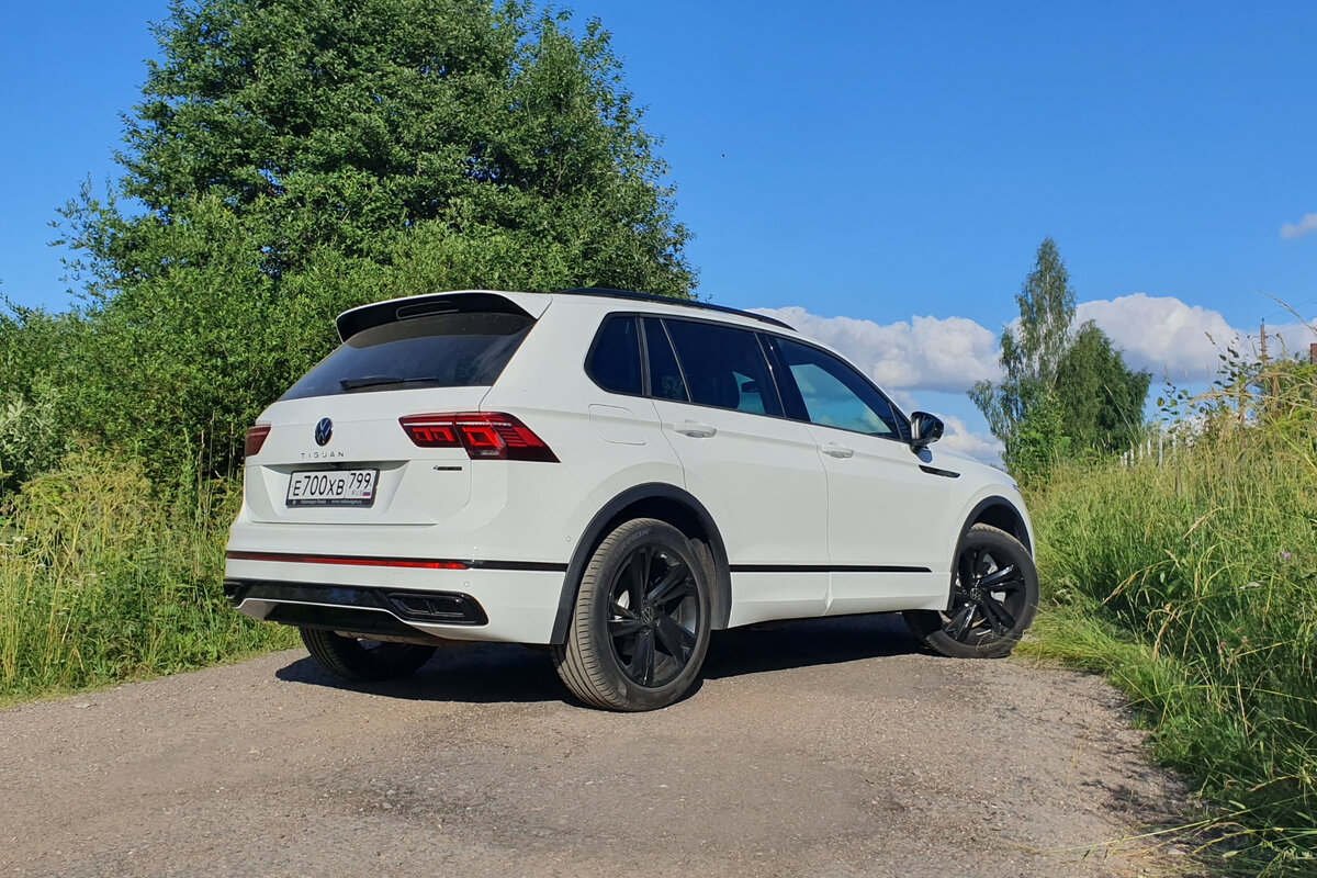 Крутой семьянин. Чем понравился VW Tiguan R-Line | CarExpert.ru | Дзен